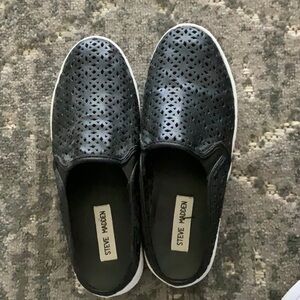 Steve Madden Black Loafers Slip-On Shoes